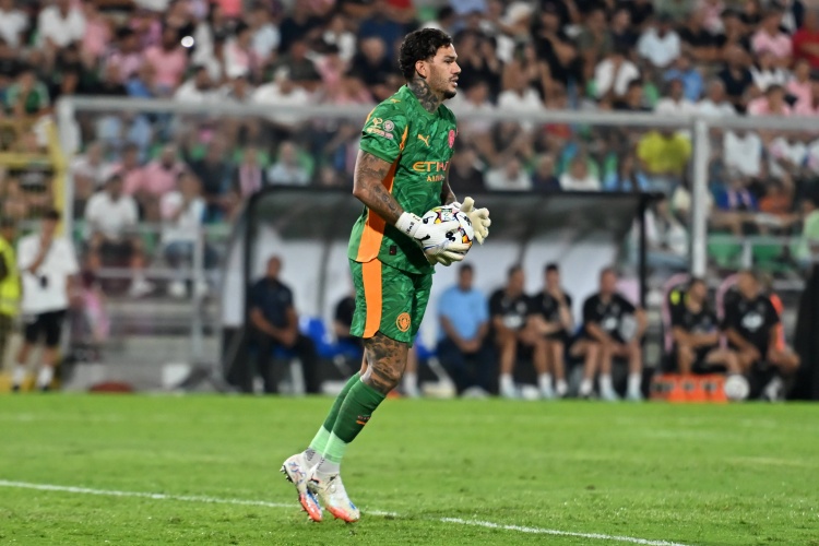 星空体育官网-德天空：加拉塔萨雷与曼城已开始就埃德森进行谈判，并且进展积极