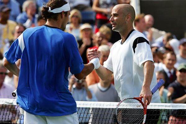 星空体育在线登录-【致敬RF】巨头时代前的费德勒劲敌 谁是“准克星”？